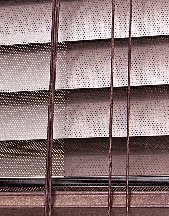 Charakteristikos Aluminum venetian blinds 50mm