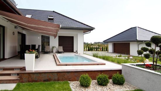 
										Visoms oro sąlygoms tinkančios terasos markizės
																						