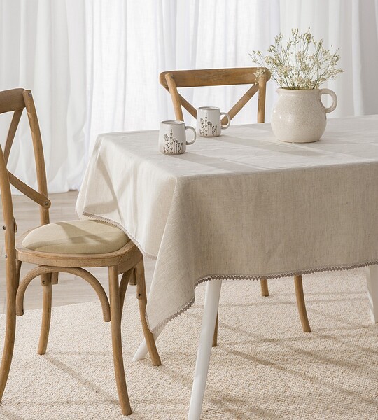 Linen Tablecloth with Lace